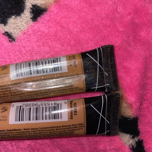 Make Up Bundle - Picture 8 of 10